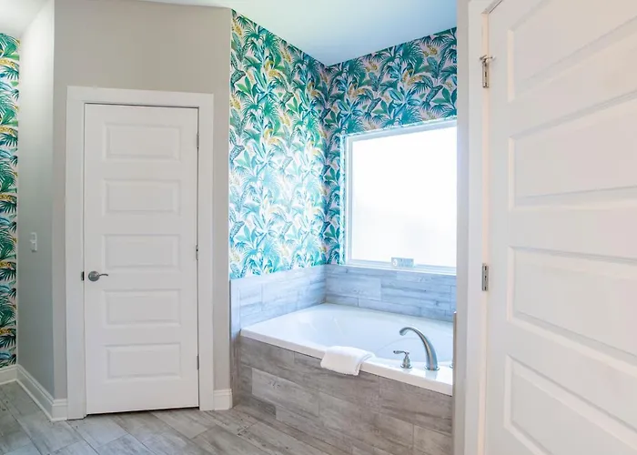 14070 Canal Drive By Pkrm Holiday home