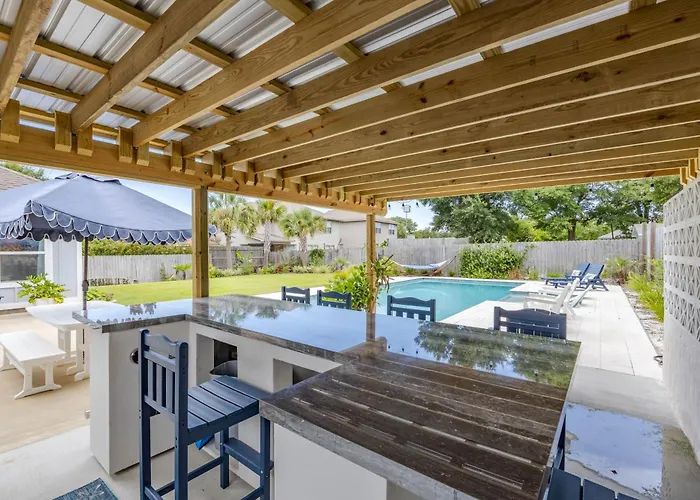 14070 Canal Drive By Pkrm Holiday home *