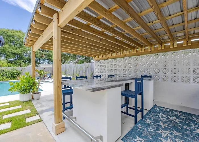 14070 Canal Drive By Pkrm Holiday home Pensacola